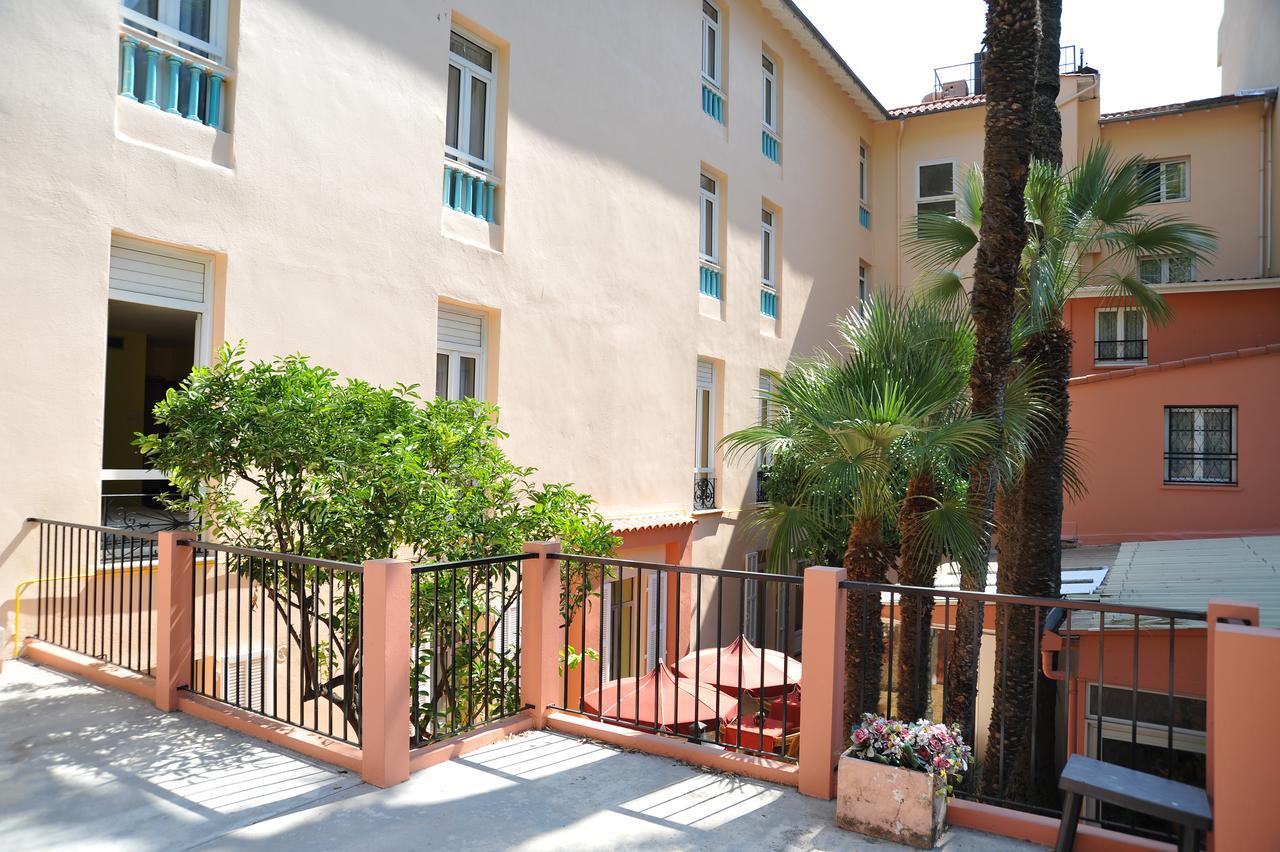 Riviera Hotel Menton
